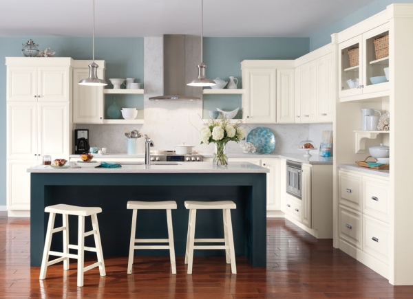Homecrest Cabinets Store in Shelby Township - Homecrest_kitchen3